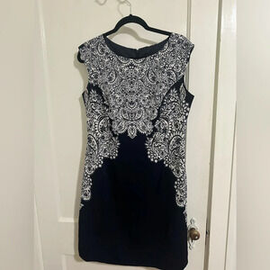 I LE‎ womens dress.